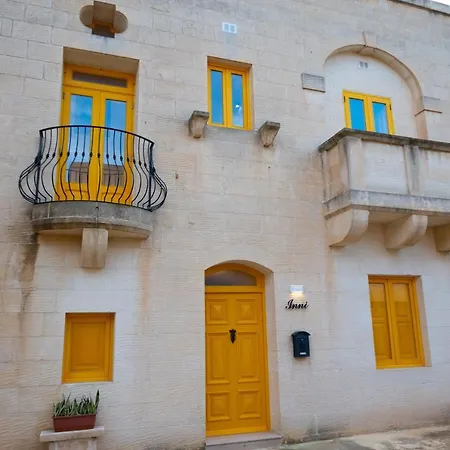 Inni With Infinity Pool * Għarb