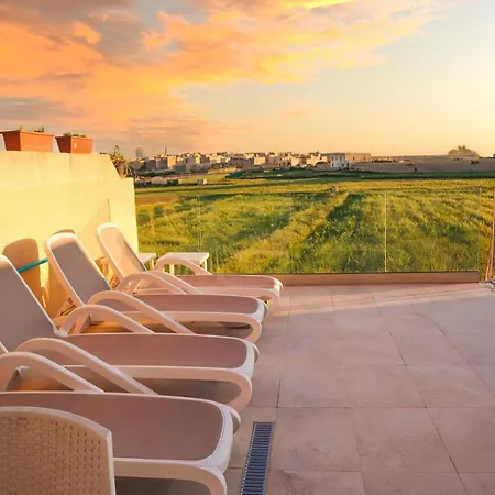 Inni With Infinity Pool * Għarb